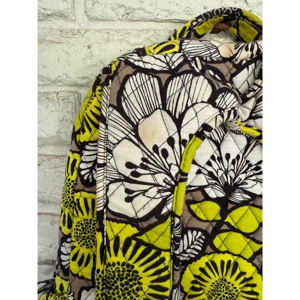 Vera Bradley‎ Backpack DIaperbag Quilted Floral Citron Print Traveler